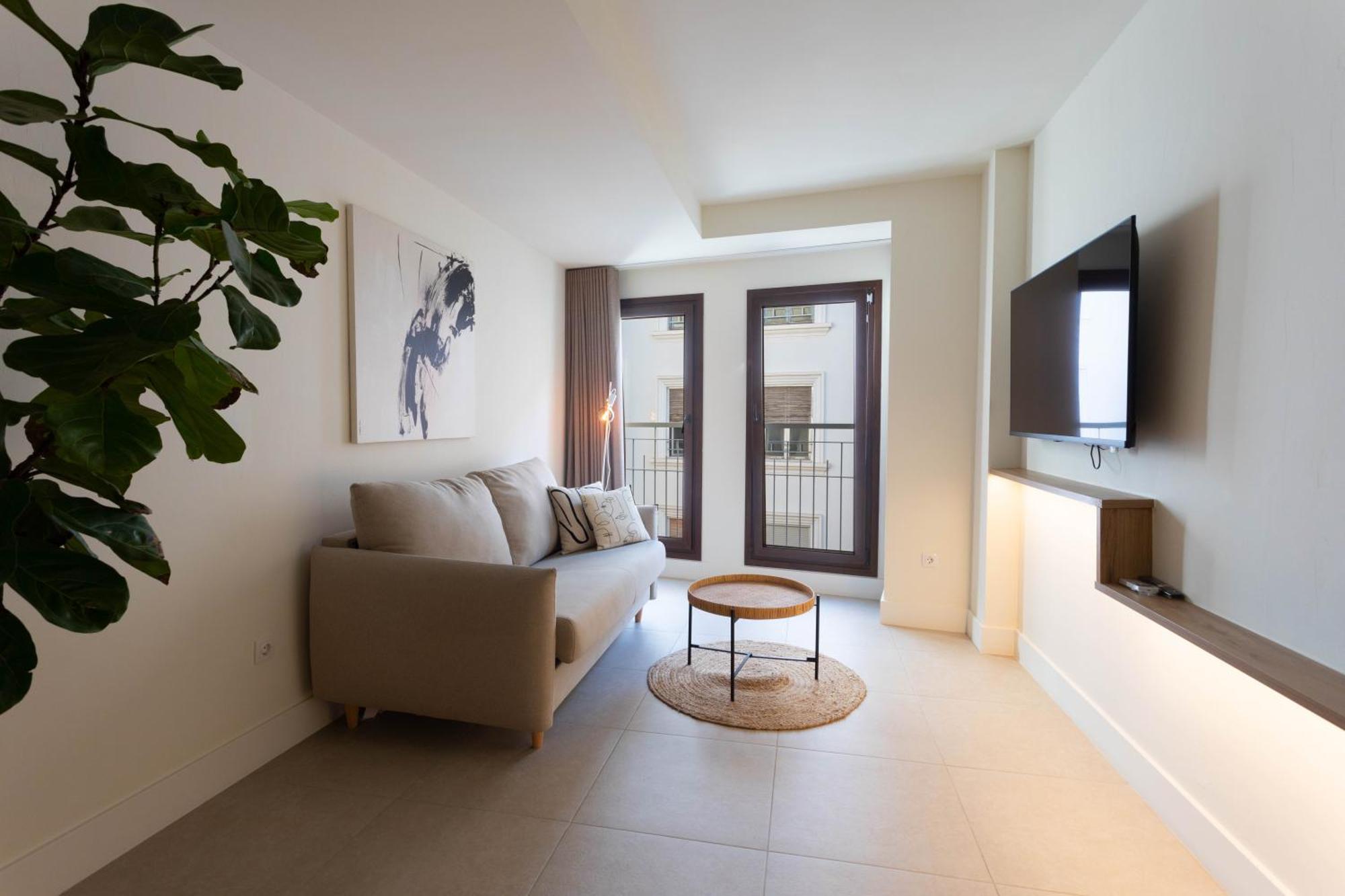 Reina Victoria Velazquez Aparthotel Alicante Exterior foto