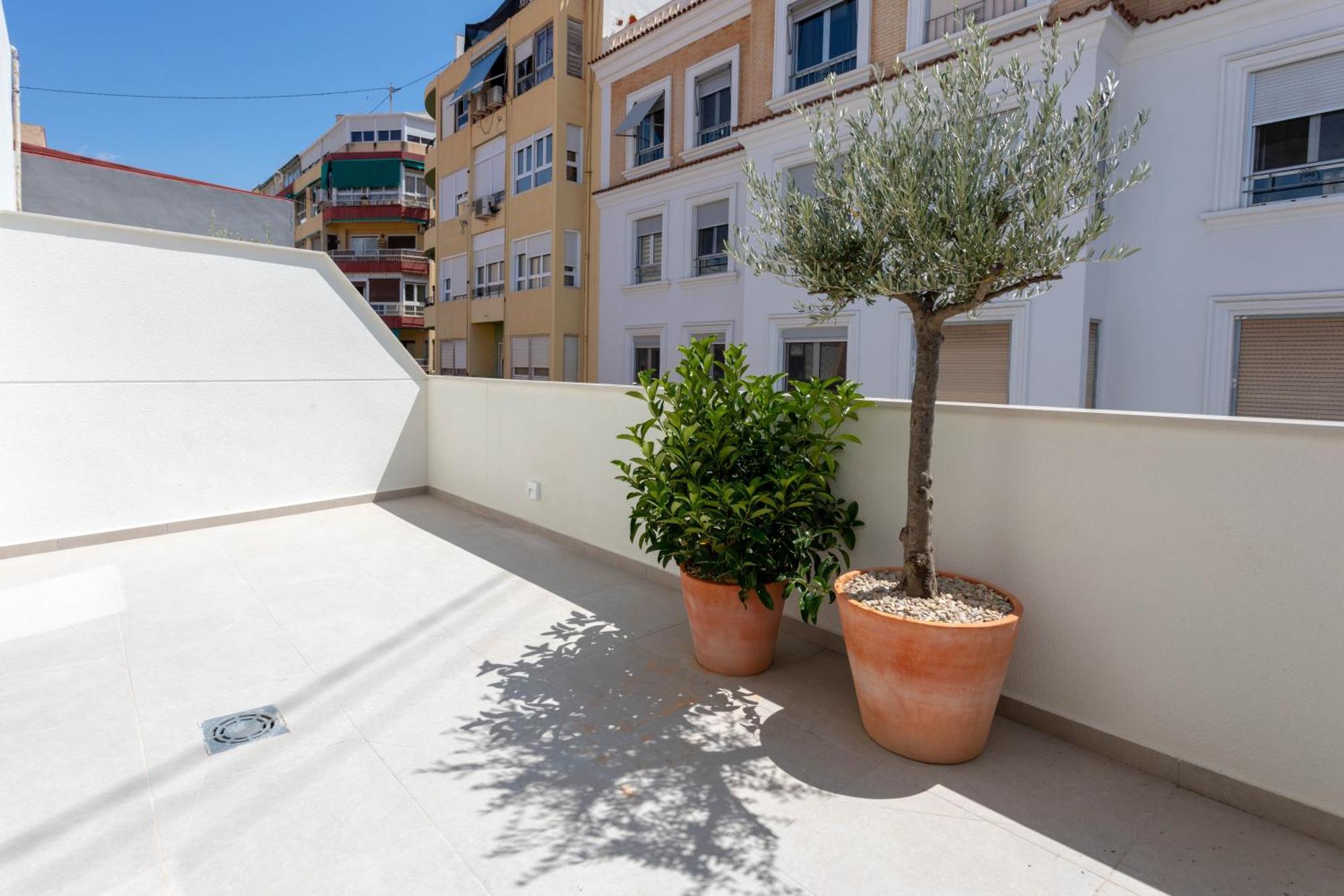Reina Victoria Velazquez Aparthotel Alicante Exterior foto